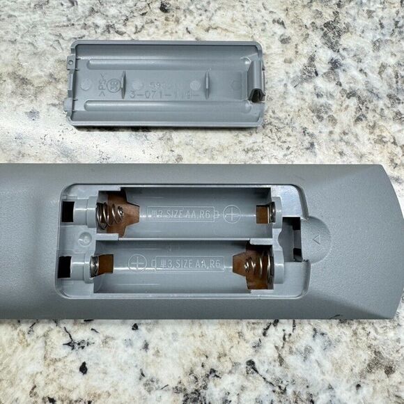 Genuine Original OEM Sony DVD RMT-D175A Remote Control VTG WORKING! FAST SHIP! - Picture 5 of 5